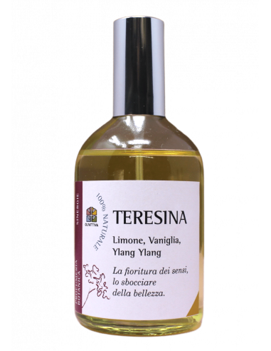 Profumo Teresina con Vaniglia, Limone e Ylang Ylang.
Brand Olfattiva.